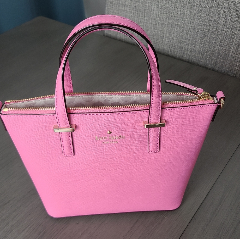 NWOT - Kate Spade Satchel w/Crossbody Strap Pink 💕 - Picture 15 of 15